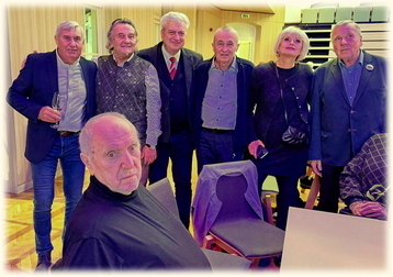 Smolík, Barth, Gerolt, Vávra, Smolíková, Lála und Doležel